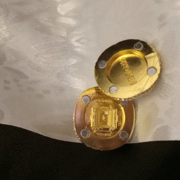 Buccaneers Ring - Picture 2 of 4